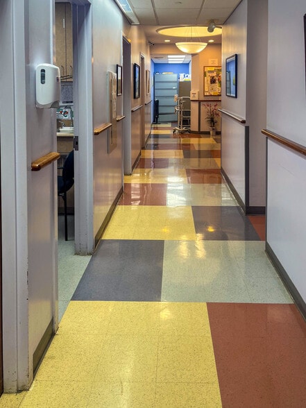 More Photos Of 23-22 30th Ave, Astoria Medical For Sale