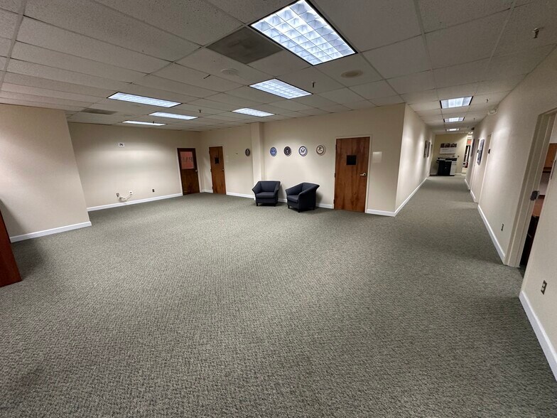 More Photos Of 623 Welsh Run Rd, Ruckersville Light Manufacturing For Lease