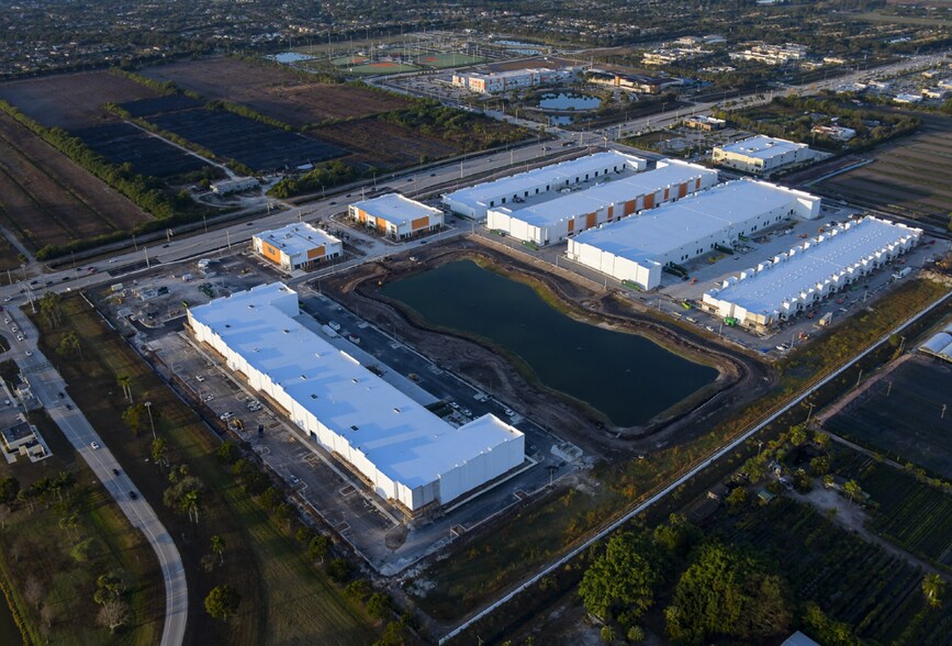 More Photos Of 8289 Boynton Beach Blvd, Boynton Beach Unknown For Lease