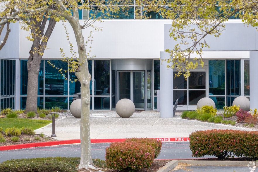 More Photos Of , Rancho Cordova Office For Sale