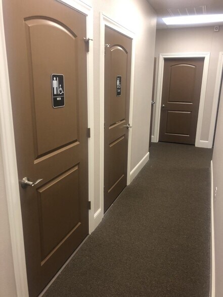 More Photos Of 456 Park Grove Dr, Katy Medical For Lease