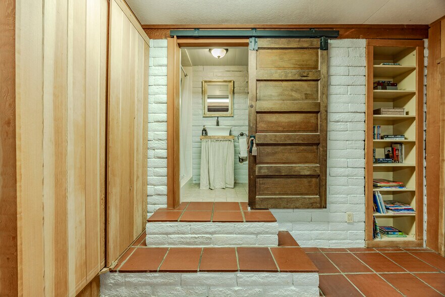 More Photos Of 1820 E 28th Ave, Eugene Multifamily For Sale