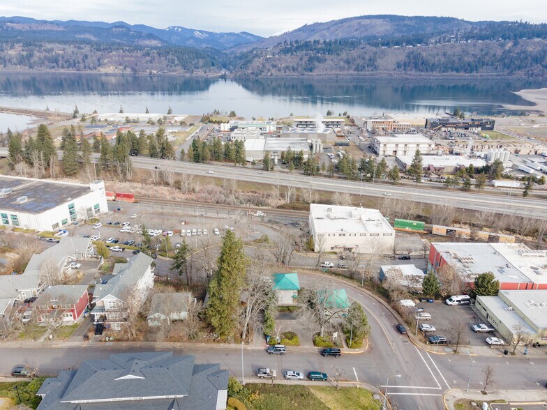 More Photos Of 708 Columbia St, Hood River Office Residential For Sale