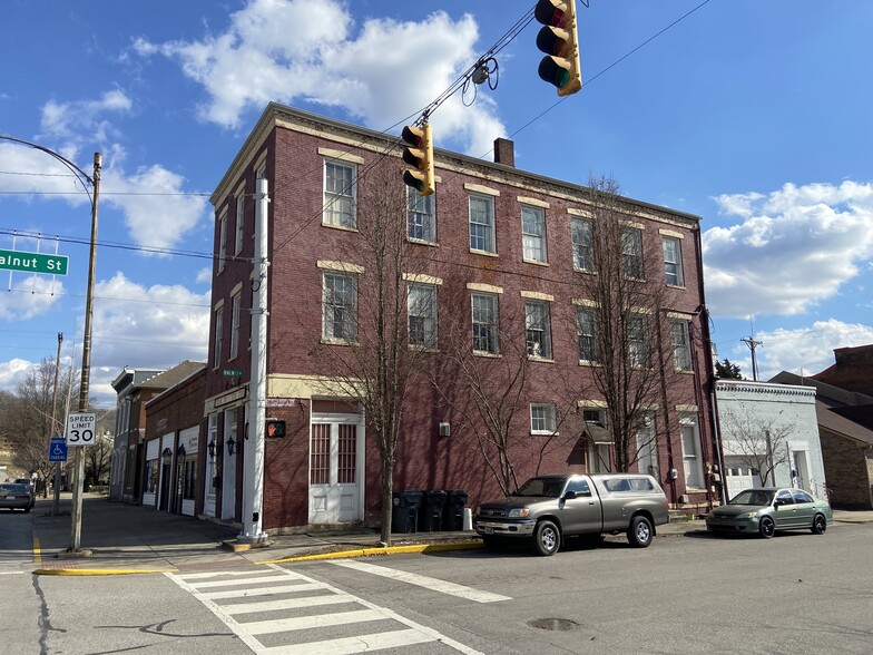 Primary Photo Of 402 E Main St, Madison Freestanding For Sale