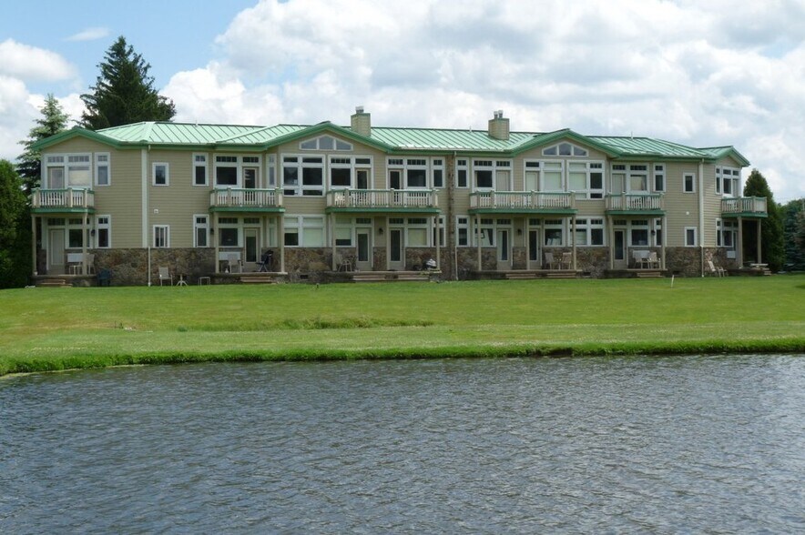 Primary Photo Of 1423 Conway Rd, Clymer Apartments For Sale