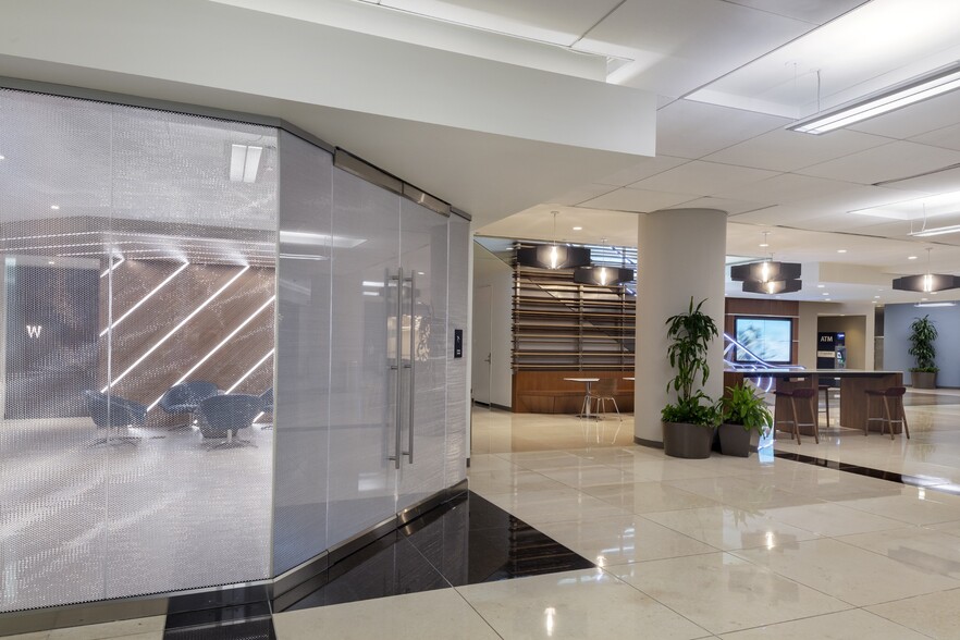More Photos Of 1001 Fannin St, Houston Office For Lease