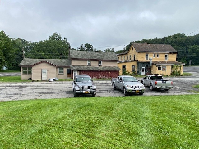 More Photos Of 600 Route 208, Gardiner Freestanding For Sale