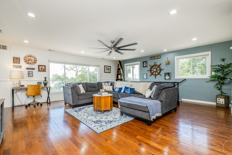 More Photos Of 13512 Dewey St, Cedar Lake Multifamily For Sale