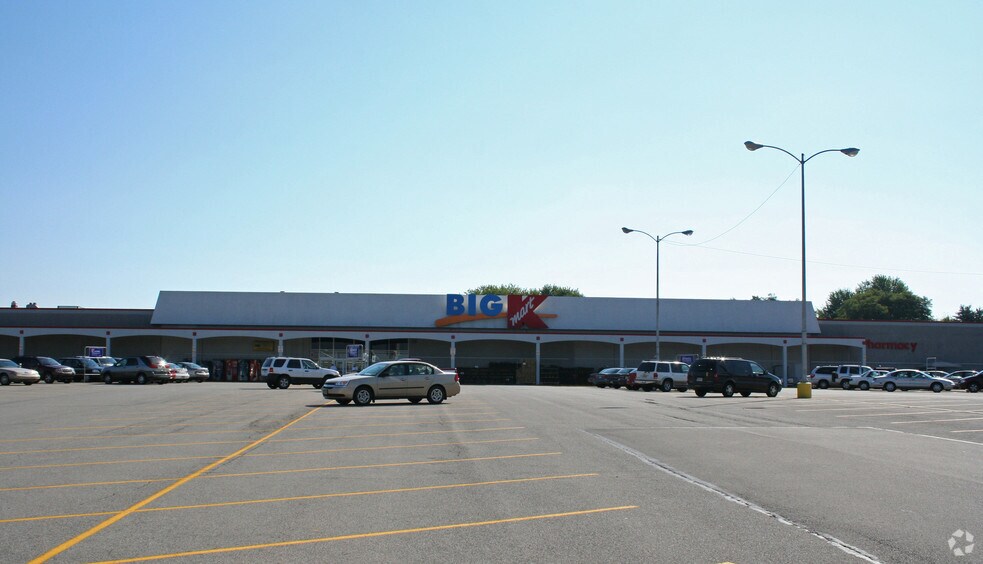 More Photos Of 825-B Beaver Grade Rd, Coraopolis Freestanding For Lease