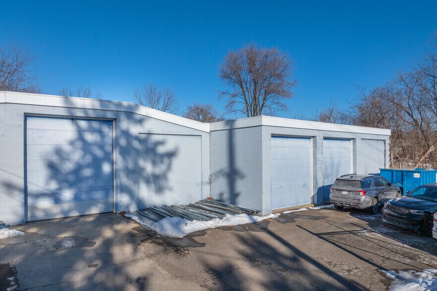 More Photos Of 625 W Beech St, Norristown Warehouse For Sale