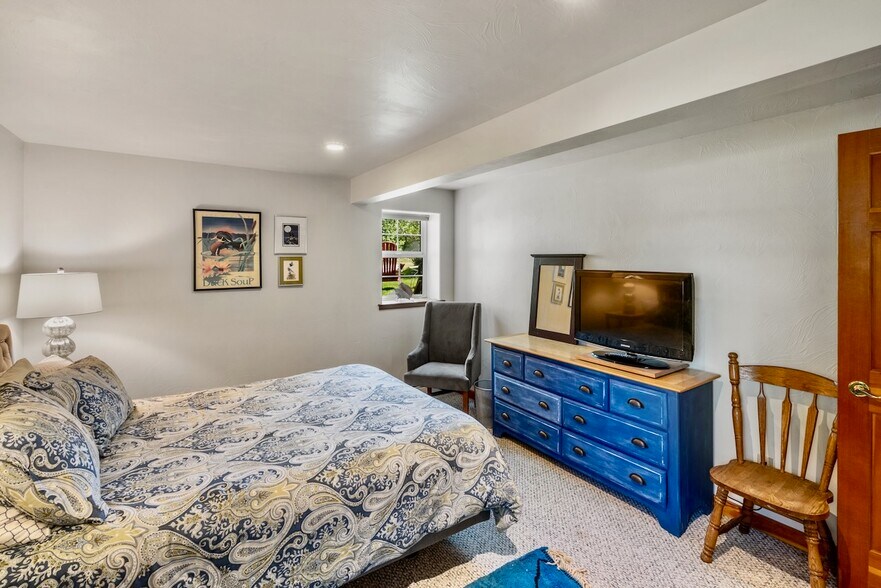 More Photos Of 76413 Gallatin Road, Gallatin Gateway Land For Sale