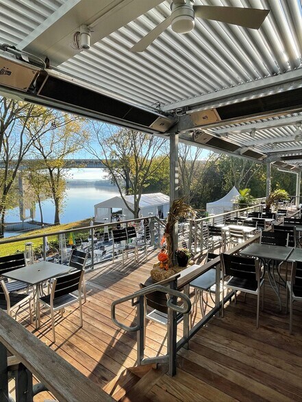 More Photos Of 100 Great Meadow Rd, Wethersfield Office For Lease