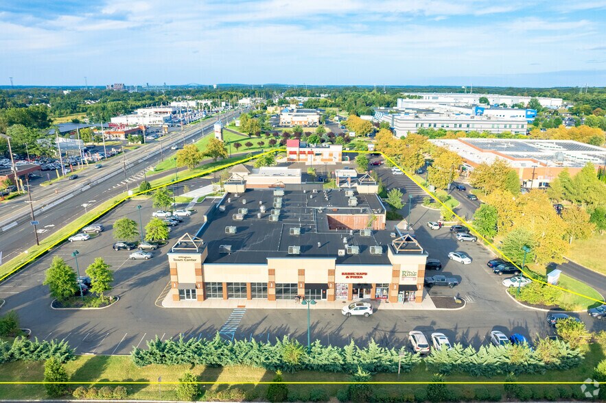 More Photos Of 4376 Route 130, Willingboro General Retail For Lease