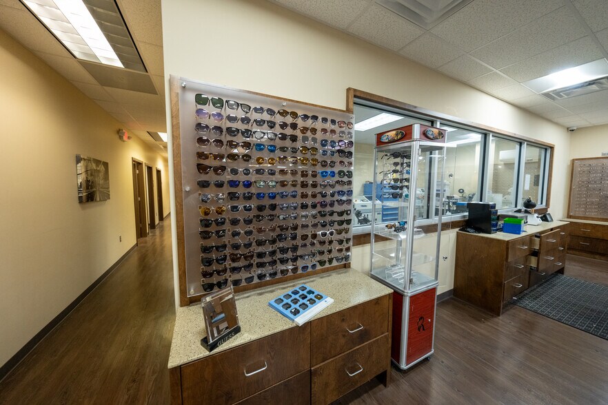 More Photos Of 1900 Golden Springs Rd, Anniston Lodge Meeting Hall For Sale