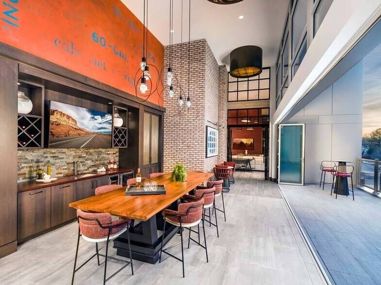 More Photos Of 916 W Broad St, Falls Church Coworking Space
