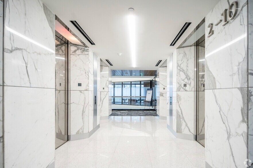 More Photos Of 12377 Merit Dr, Dallas Office For Lease