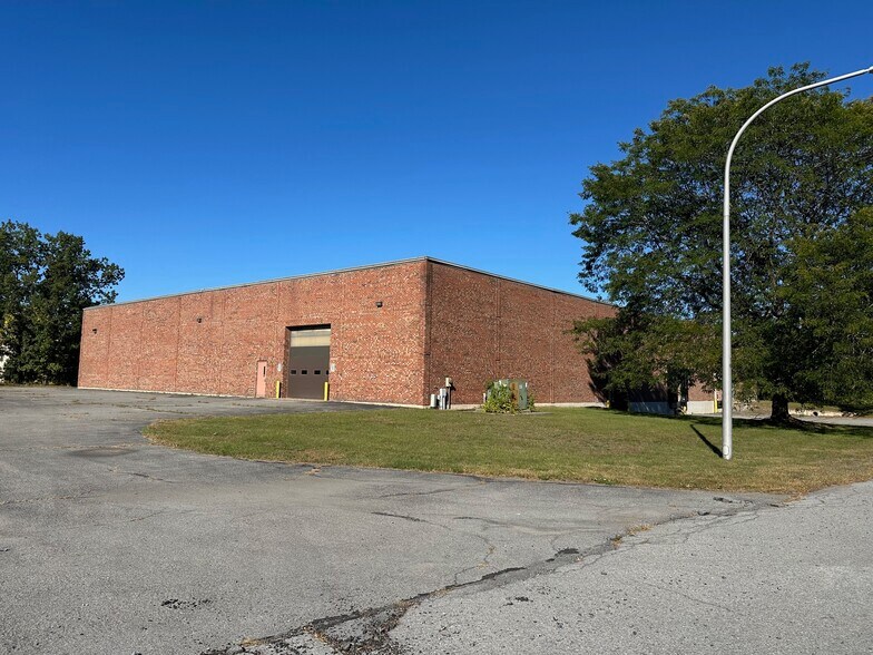 More Photos Of 5 Pruyn's Island Dr, Glens Falls Unknown For Lease