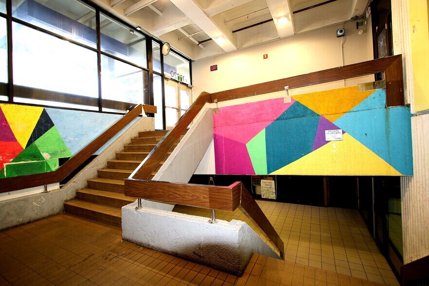 More Photos Of 10020-10030 Jasper Ave NW, Edmonton Apartments For Lease