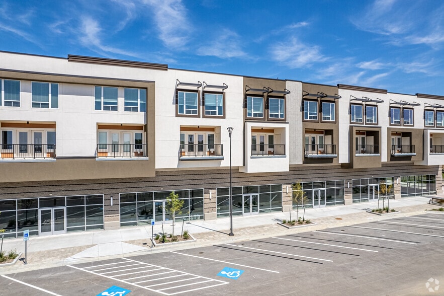 More Photos Of 8660 N Wyandotte St, Kansas City Apartments For Lease