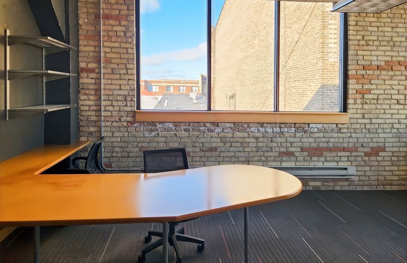 More Photos Of 540 N Broadway, Green Bay Coworking Space