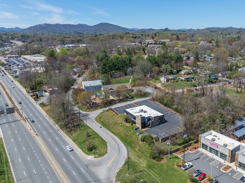 More Photos Of 1 Hansel Ave, Asheville Office For Sale
