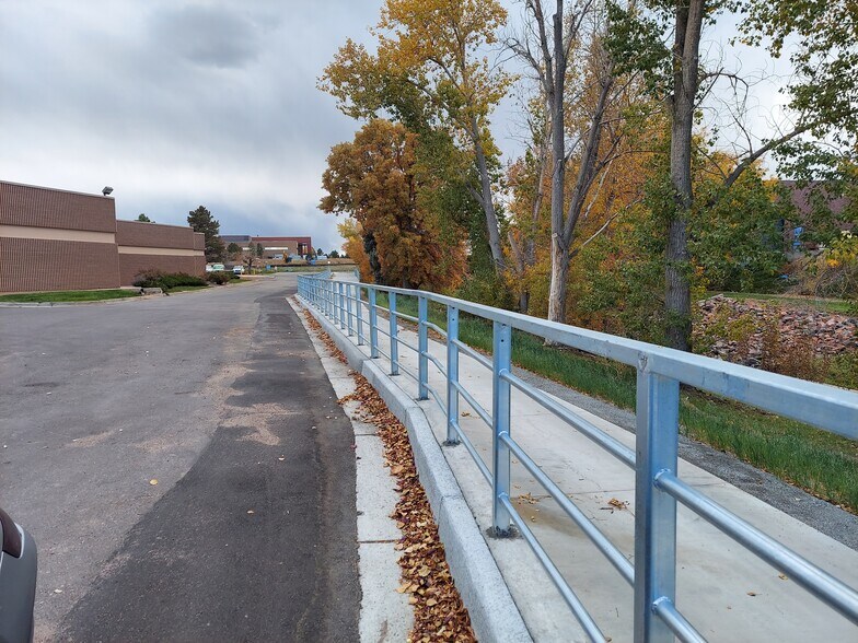 More Photos Of 7399 S Tucson Way, Centennial Flex For Lease