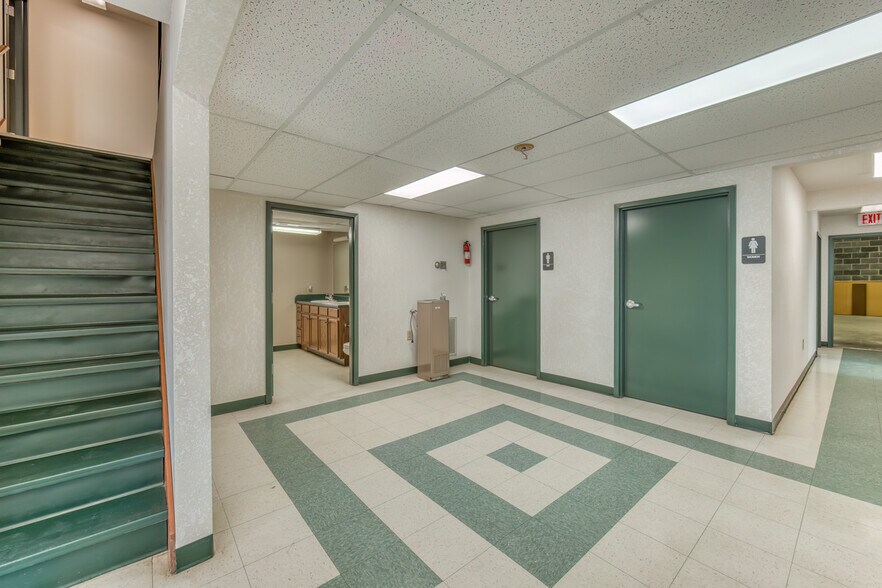 More Photos Of 3545 W Market St, Johnson City Industrial For Sale