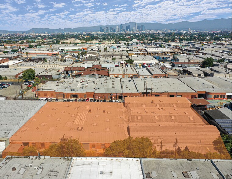 More Photos Of 710-734 E 62nd St, Los Angeles Warehouse For Lease