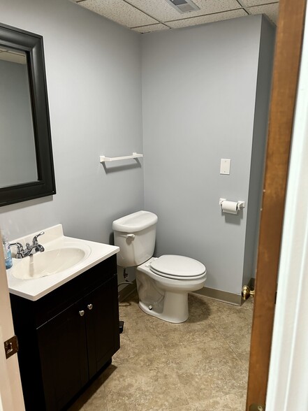 More Photos Of 4920 Reed Rd, Columbus Loft Creative Space For Lease