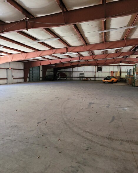 More Photos Of 25451 Fortran Dr, Punta Gorda Warehouse For Sale