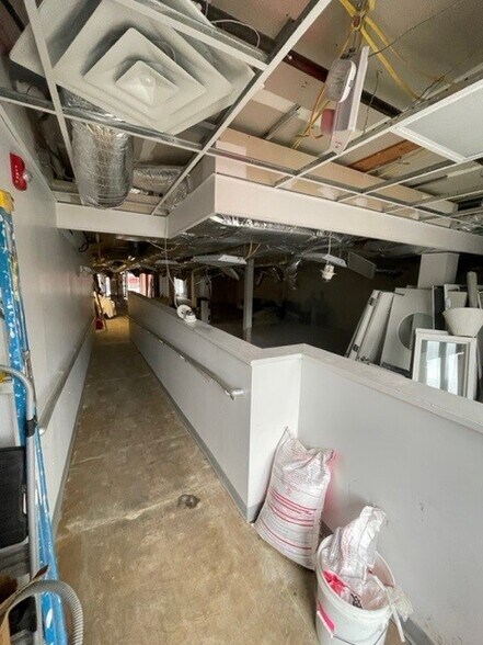 More Photos Of 109 E Broad St, Westfield Apartments For Lease