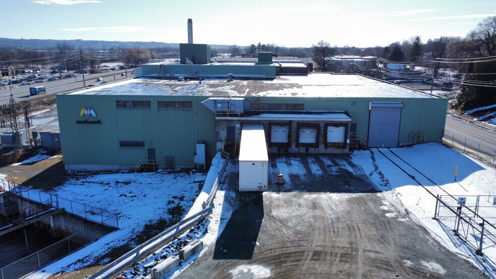More Photos Of 400-465 Saratoga St, Cohoes Manufacturing For Sale