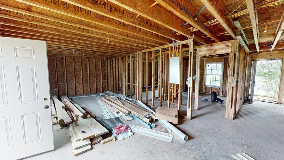 More Photos Of 57 Mill St, Cave Spring Multifamily For Sale