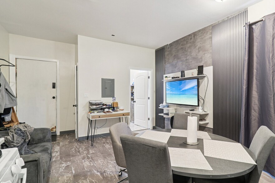 More Photos Of 417-421 Lake St, Maywood Storefront Retail Residential For Sale