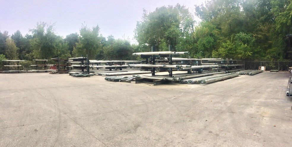 More Photos Of 16623 Aldine Westfield Rd, Houston Warehouse For Sale