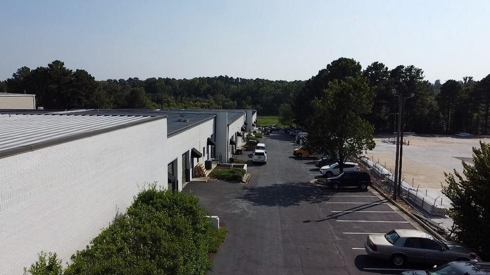 More Photos Of 2810 Yonkers Rd, Raleigh Light Manufacturing For Lease