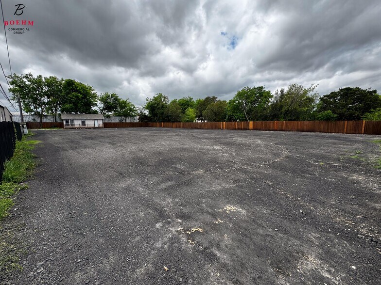 More Photos Of 9602 Dewberry Path, Boerne Land For Lease