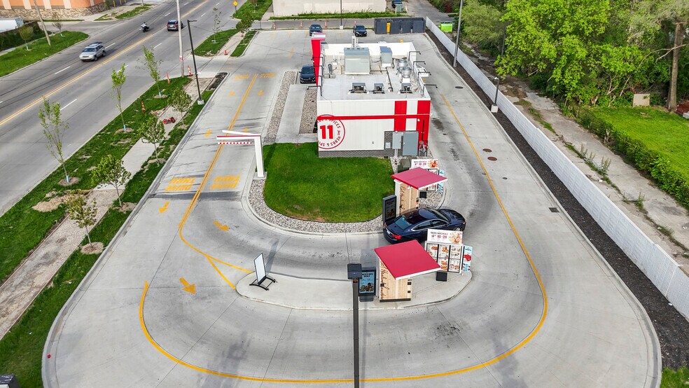 More Photos Of 18303 Joy Rd, Detroit Fast Food For Sale