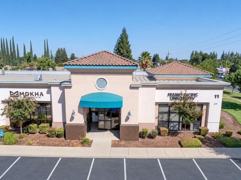 More Photos Of 139 W El Portal Dr, Merced Office For Lease