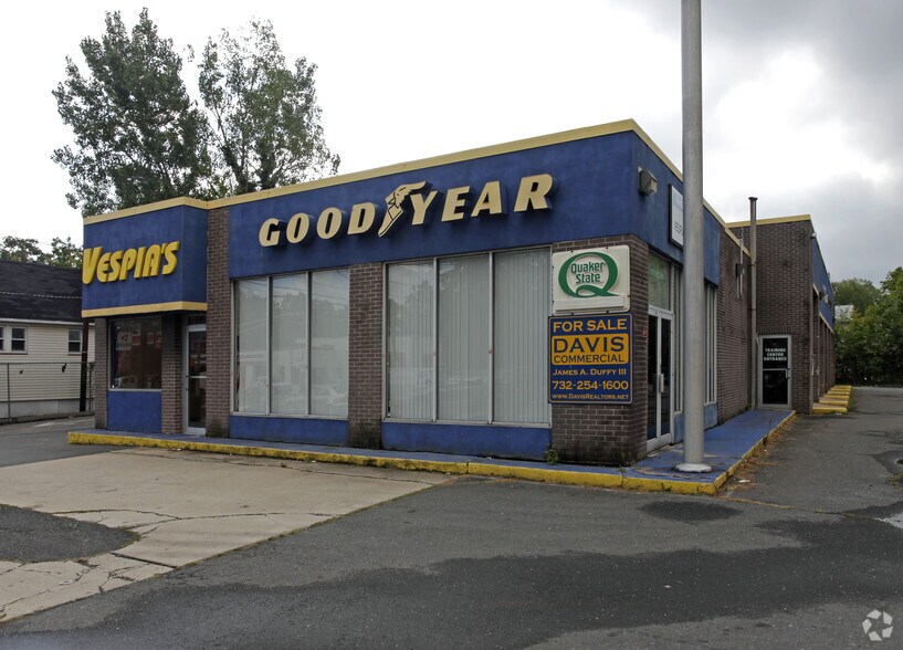 More Photos Of 544 Hamilton St, Somerset Auto Repair For Sale