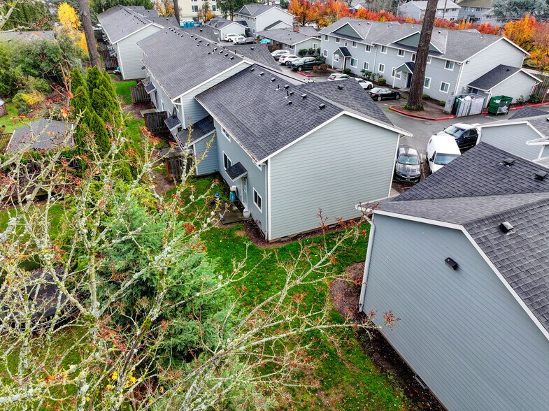 More Photos Of 16405 E Burnside St, Portland Apartments For Sale