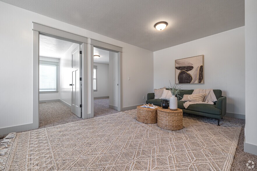 More Photos Of 2100 North Highway 89 Highway, Harrisville Apartments For Sale