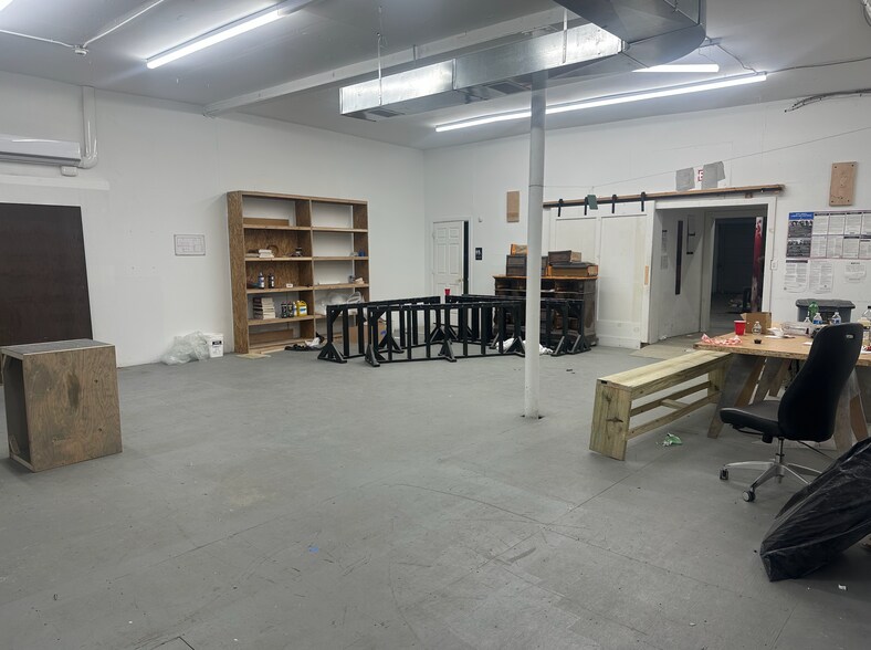 More Photos Of 711 Broadway, Westwood Warehouse For Lease