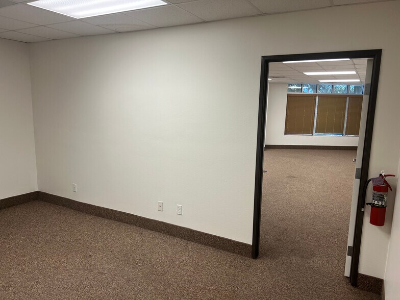More Photos Of 1695 San Jacinto Ave, San Jacinto Medical For Lease