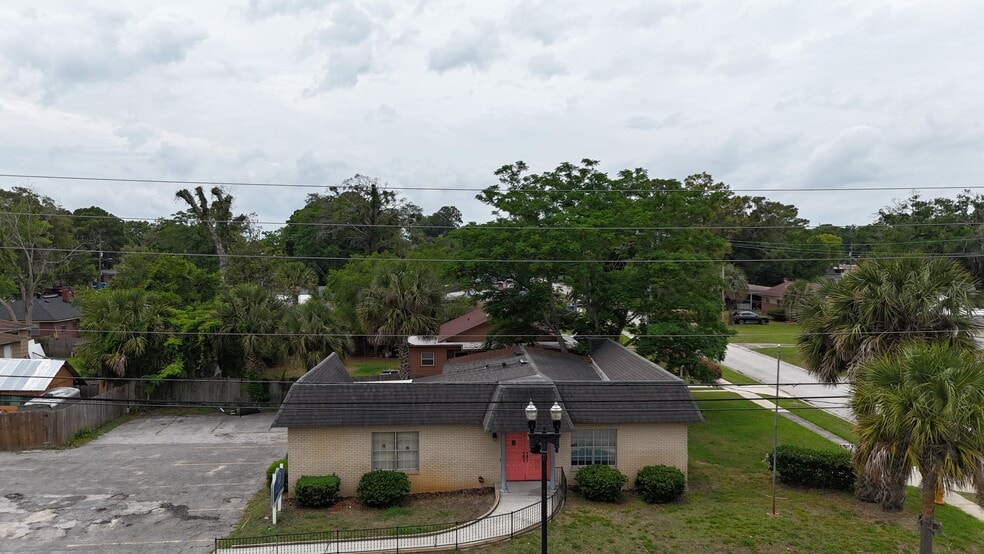 Primary Photo Of 1450 Rogero Rd, Jacksonville Office For Sale