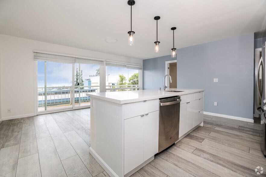 More Photos Of 1771 Highland Pl, Berkeley Apartments For Sale