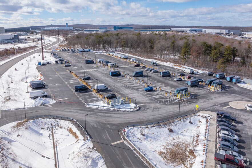 More Photos Of 2150 N Park Dr, Hazleton Warehouse For Sale