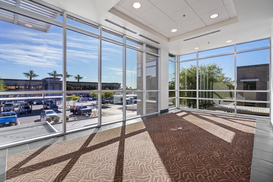 More Photos Of 13847 N Northsight Blvd, Scottsdale Office For Lease