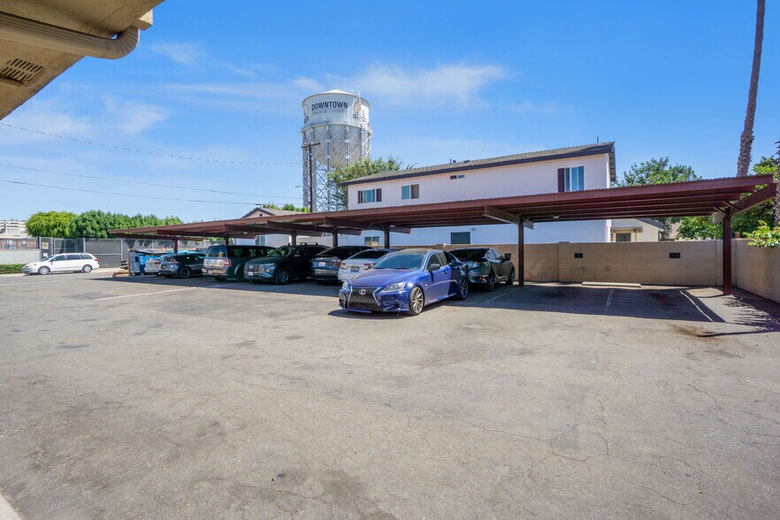 More Photos Of 511 E Washington Ave, Santa Ana Apartments For Sale