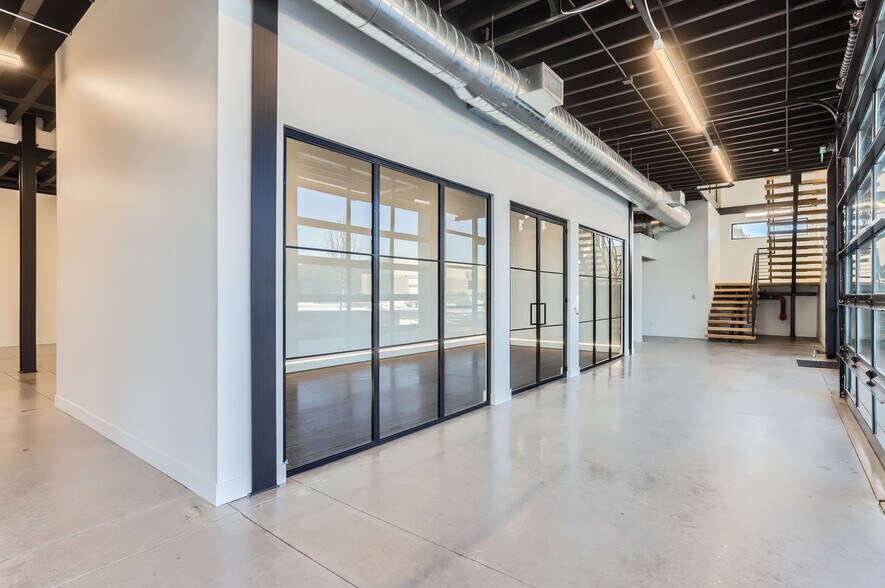 More Photos Of 1495 Overlook Dr, Lafayette Light Manufacturing For Lease